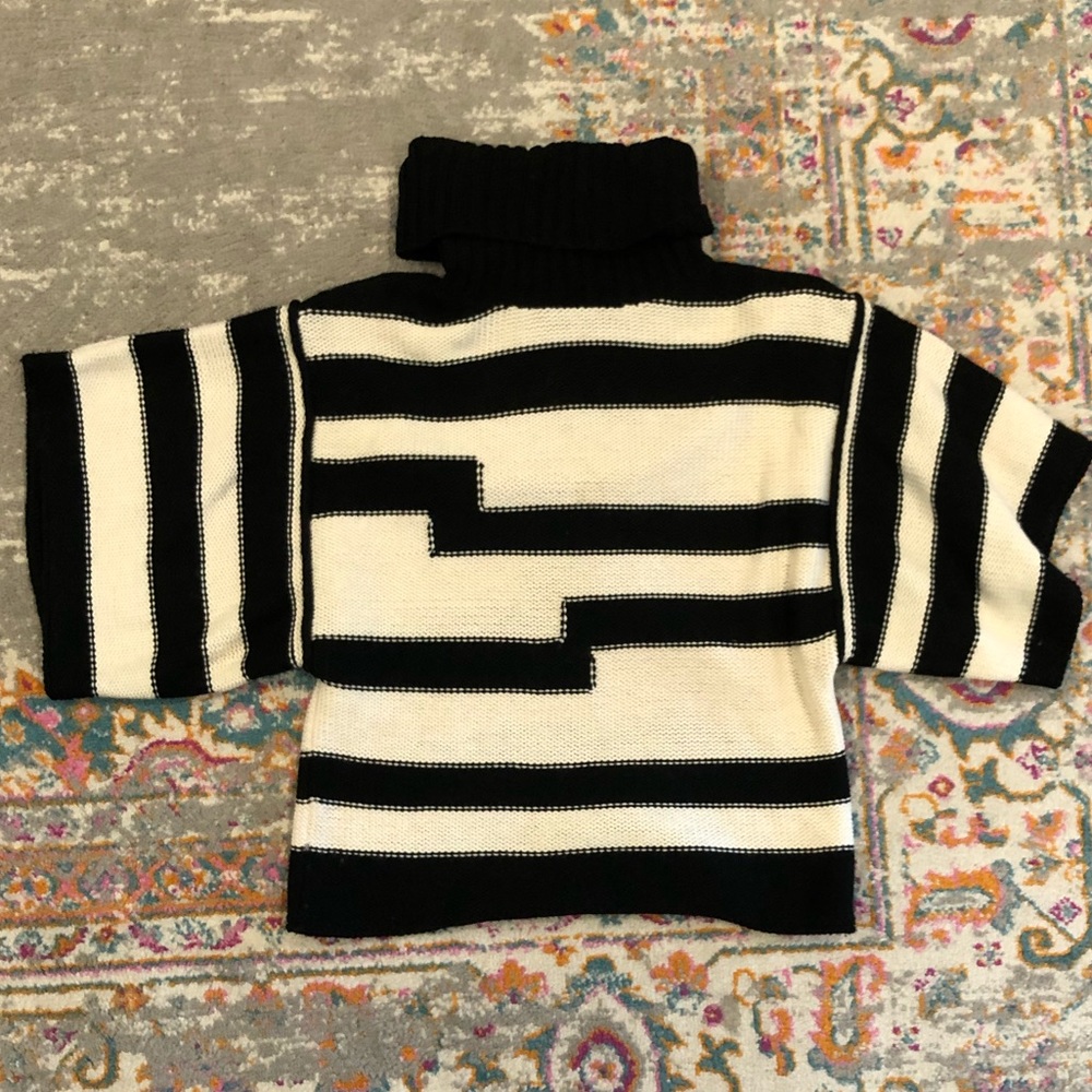 Trina Turk Dolman Sweater Small